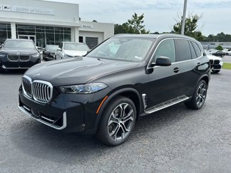 New 2026 BMW X5 sDrive40i image 1