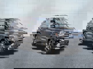 New 2025 Volkswagen Atlas SE image 1