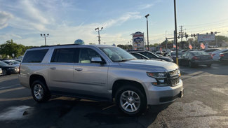 Used 2017 Chevrolet Suburban LT image 1