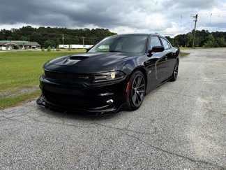 Used 2018 Dodge Charger R/T Scat Pack image 1