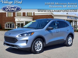 Used 2022 Ford Escape SE w/ Convenience Package image 1