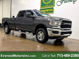 Used 2024 RAM 2500 Tradesman w/ Chrome Appearance Group image 1