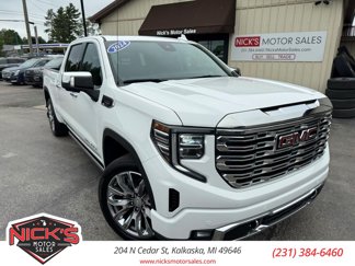 Used 2024 GMC Sierra 1500 Denali w/ Denali Reserve Package image 1
