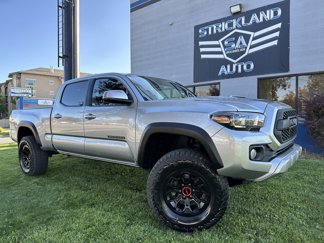 Used 2022 Toyota Tacoma TRD Off-Road image 1