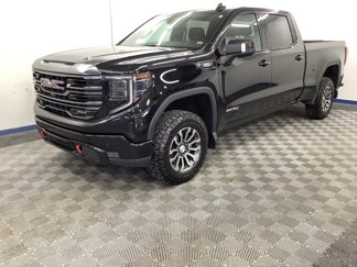 Used 2023 GMC Sierra 1500 AT4 image 1