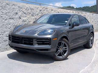 New 2025 Porsche Cayenne Coupe image 1