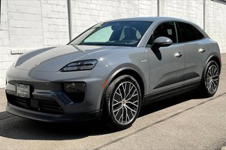 Certified 2025 Porsche Macan Electric image 1