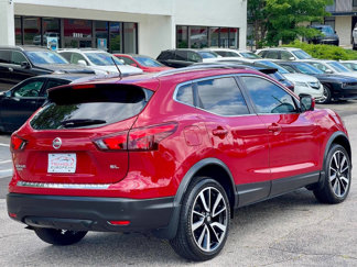 Used 2017 Nissan Rogue Sport SL w/ SL Premium Package image 1