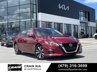 Used 2021 Nissan Altima 2.5 SL image 1