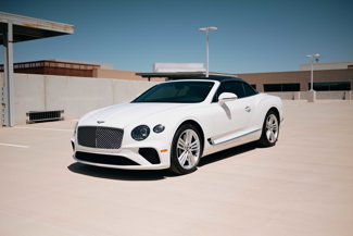 Used 2023 Bentley Continental GT V8 image 1