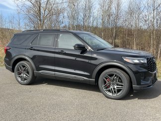 New 2025 Ford Explorer ST-Line image 1