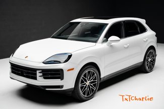 Used 2024 Porsche Cayenne image 1