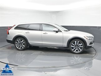 Used 2024 Volvo V90 B6 Cross Country Ultimate video 1