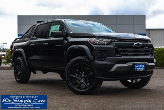 New 2025 Chevrolet Colorado Trail Boss w/ Midnight Edition image 1