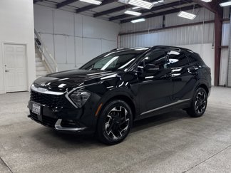 Used 2025 Kia Sportage SX image 1