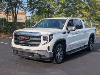 Used 2024 GMC Sierra 1500 SLT image 1