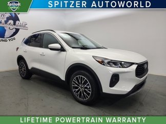 New 2025 Ford Escape SE image 1