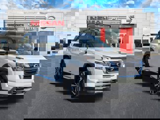 New 2025 Nissan Pathfinder Platinum image 1