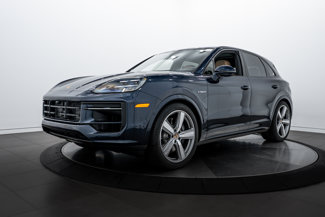 New 2026 Porsche Cayenne E-Hybrid video 1