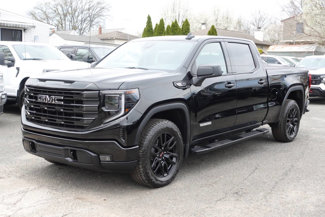 Used 2024 GMC Sierra 1500 Elevation image 1