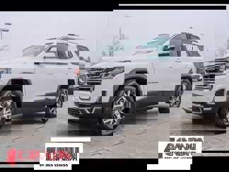 Used 2022 GMC Acadia SLE w/ Driver Convenience Package image 1