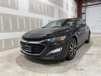 Used 2025 Chevrolet Malibu RS image 1