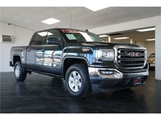 Used 2017 GMC Sierra 1500 SLE w/ SLE Value Package image 1