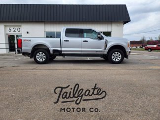 Used 2023 Ford F250 XLT image 1