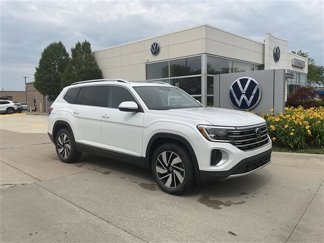 New 2025 Volkswagen Atlas SEL image 1