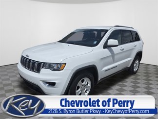 Used 2017 Jeep Grand Cherokee Laredo w/ Quick Order Package 2BE image 1