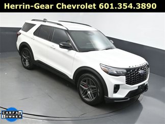 Used 2025 Ford Explorer ST-Line w/ Premium Package video 1