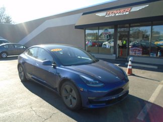 Used 2021 Tesla Model 3 Standard Range Plus image 1