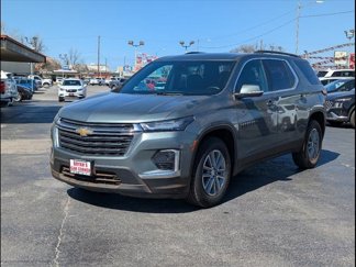 Used 2023 Chevrolet Traverse LT image 1