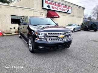 Used 2019 Chevrolet Suburban LT w/ LT Signature Package image 1