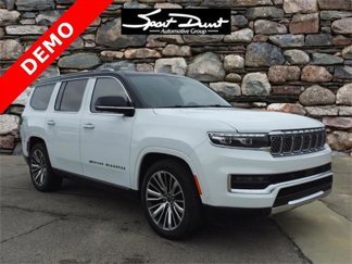 Certified 2023 Jeep Grand Wagoneer Series III image 1