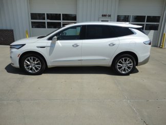 Used 2024 Buick Enclave Premium w/ Experience Buick Package image 1