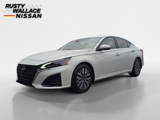 Certified 2023 Nissan Altima 2.5 SV w/ SV Premium Package image 1