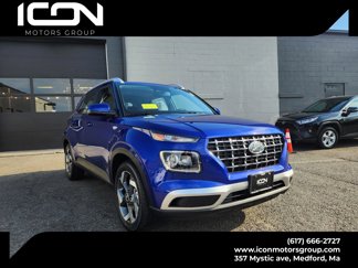 Used 2024 Hyundai Venue SEL image 1
