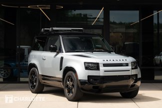 Used 2023 Land Rover Defender 90 X-Dynamic SE image 1