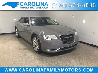 Used 2019 Chrysler 300 Touring w/ Chrome Appearance Package image 1