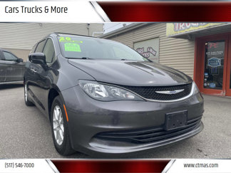 Used 2020 Chrysler Voyager Lxi image 1