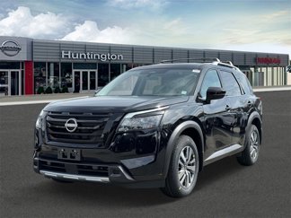 New 2025 Nissan Pathfinder SL w/ Black Appearance Package image 1