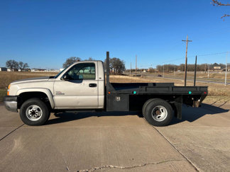 Used 2005 Chevrolet Silverado 3500 LS w/ Heavy-Duty Power Package image 1