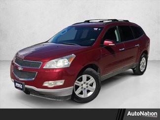 Used 2011 Chevrolet Traverse LT video 1