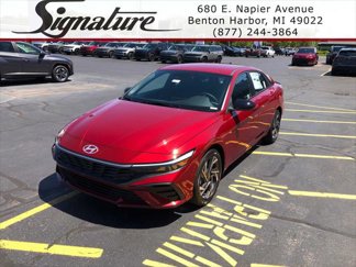New 2025 Hyundai Elantra SEL image 1