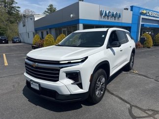 New 2025 Chevrolet Traverse LT image 1