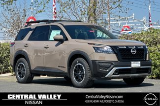 New 2025 Nissan Pathfinder Rock Creek image 1