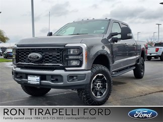New 2025 Ford F250 4x4 Crew Cab Super Duty image 1