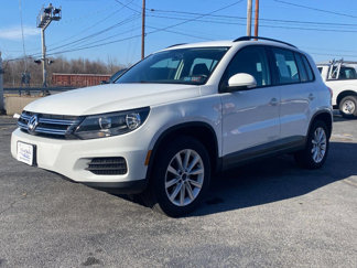 Used 2017 Volkswagen Tiguan Limited w/ Premium Package image 1