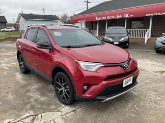Used 2016 Toyota RAV4 SE image 1